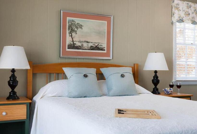 디럭스 스튜디오, Dockside Guest Quarters