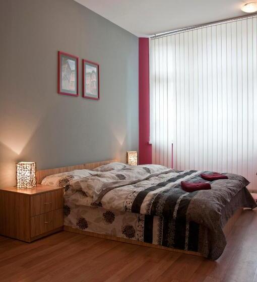 带共用浴室的标准房间, Hostel Mostel Hub Rooms And Apartments