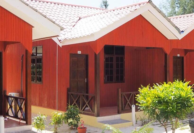 اتاق خانوادگی با چشم‌انداز باغ, Samudra Beach Chalet