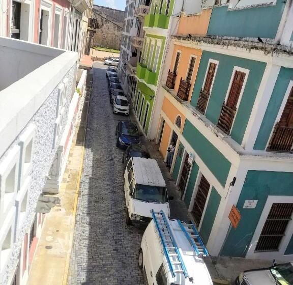 اتاق استاندارد با چشم‌انداز, La Capitana Old San Juan Building