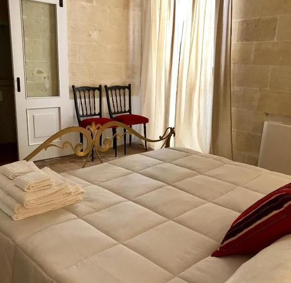اتاق استاندارد با تخت بزرگ, Ponticelli B&b Boutique
