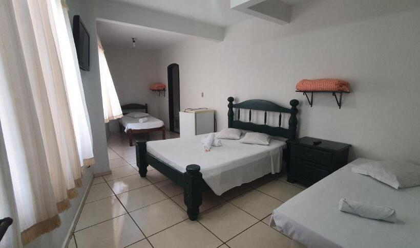 Четырехместный Номер Стандарт, Casa Blanca Pousada