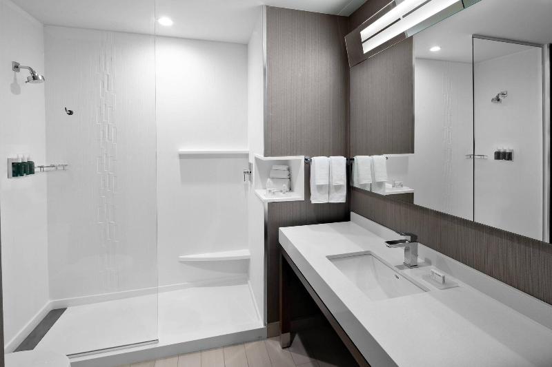 스탠다드 룸 킹사이즈 침대, Courtyard By Marriott Delray Beach