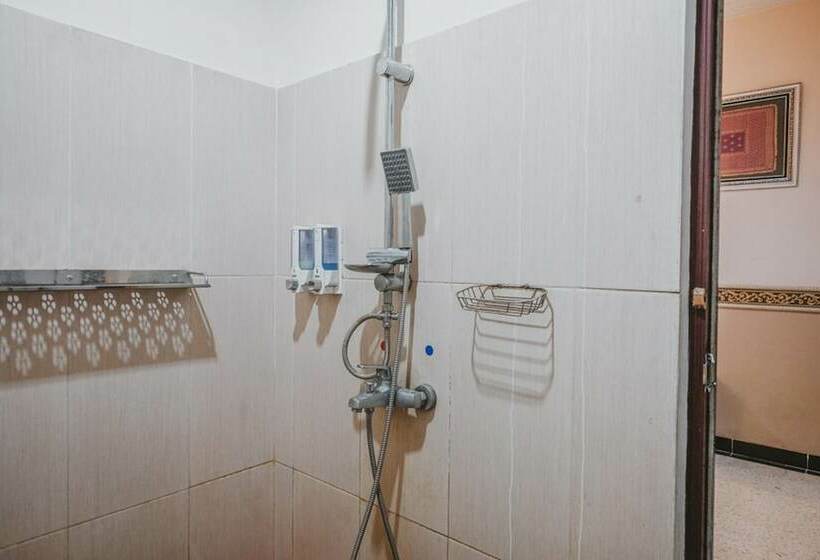 Номер Стандарт, Reddoorz Plus @ Tanjung Karang Lampung 2