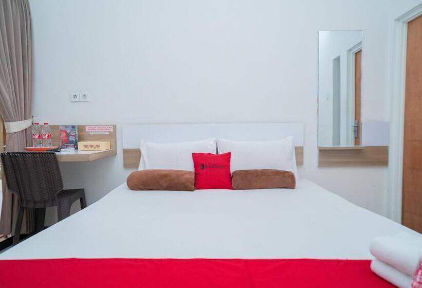 Номер Стандарт, Reddoorz Syariah Near Transmart Mx Malang