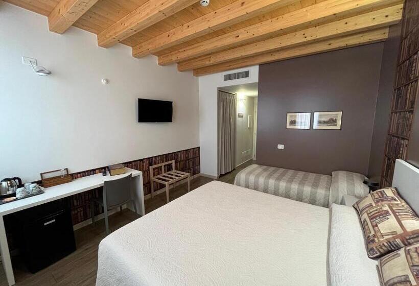 Номер Стандарт Трехместный, Agriturismo Corte Ambrosio