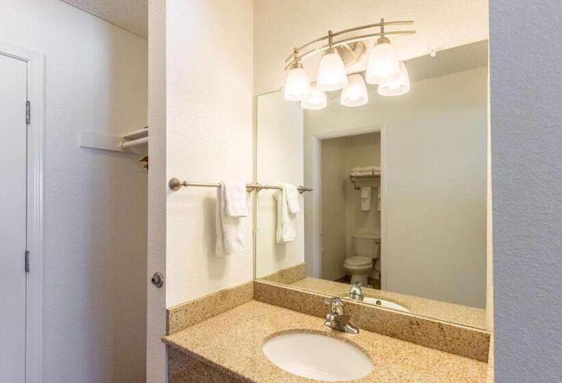Номер Deluxe, Motel 6astoria, Or
