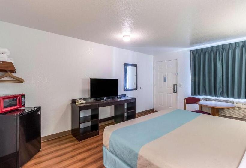 Номер Deluxe Кровать Кинг, Motel 6astoria, Or