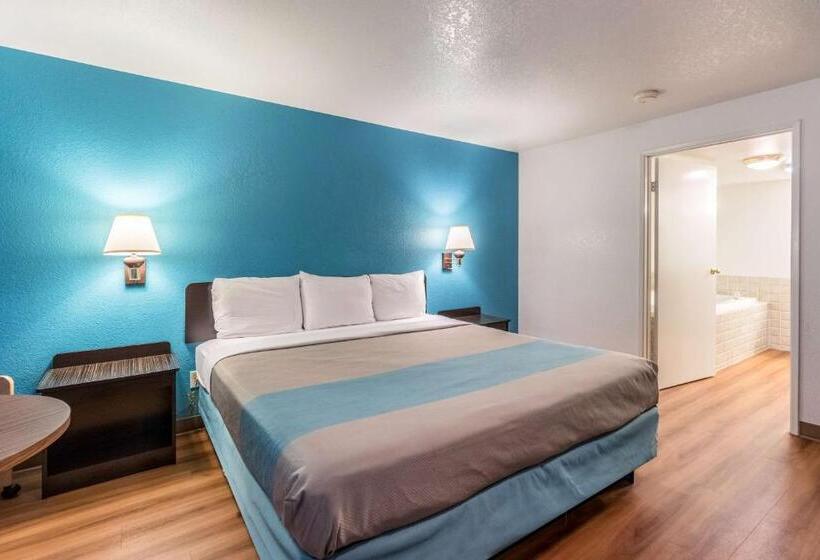 Стандартный Номер Кровать Кинг, Motel 6astoria, Or