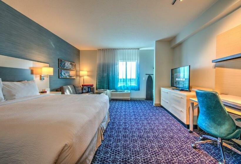 스탠다드 스튜디오 킹침대, Towneplace Suites Port St. Lucie I95