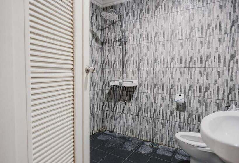 Номер Стандарт, Reddoorz Plus Near Pelabuhan Merak