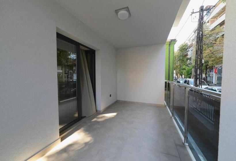 اتاق استاندارد, Vir Villa