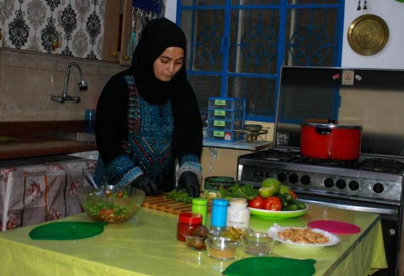 اتاق استاندارد, The Blue House Gerasa