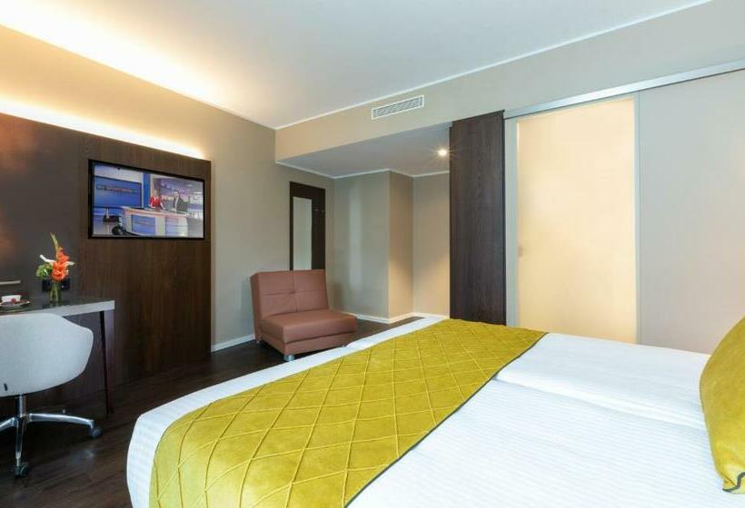 舒适三人间, Leonardo Hotel Dortmund