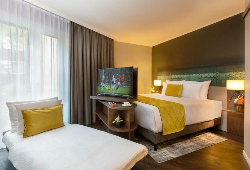 高级三人间, Leonardo Hotel Dortmund