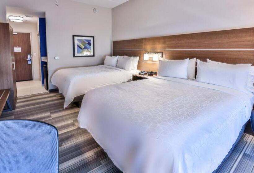 套房, Holiday Inn Express & Suites   Nashville Metrocenter Downtown, An Ihg