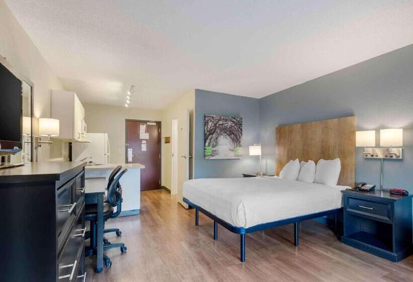 Студия Стандарт, Extended Stay America Suites  Charlotte  University Place