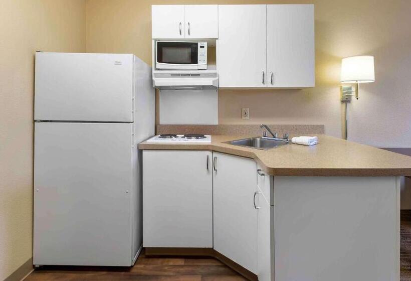 Студио Стандарт Кровать Кинг, Extended Stay America Select Suites   Des Moines   Urbandale
