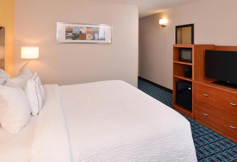 장애인을 위한 킹사이즈 침대 스탠다드 룸, Fairfield Inn & Suites Hattiesburg / University