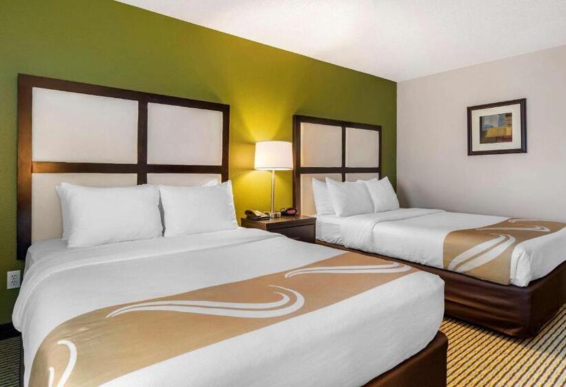 Номер Стандарт, Quality Inn & Suites
