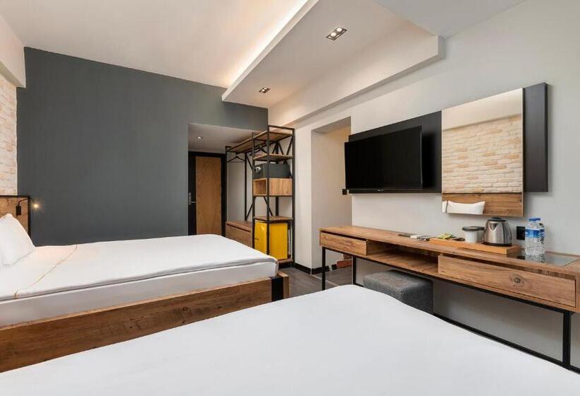 سوییت خانوادگی, Afflon Hotels Loft City