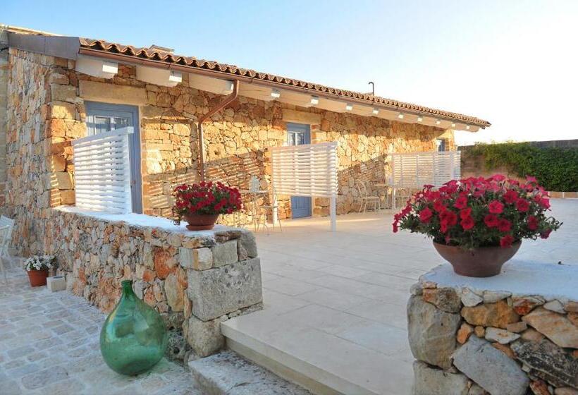 Семейный Номер, Masseria La Tofala Benessere & Spa