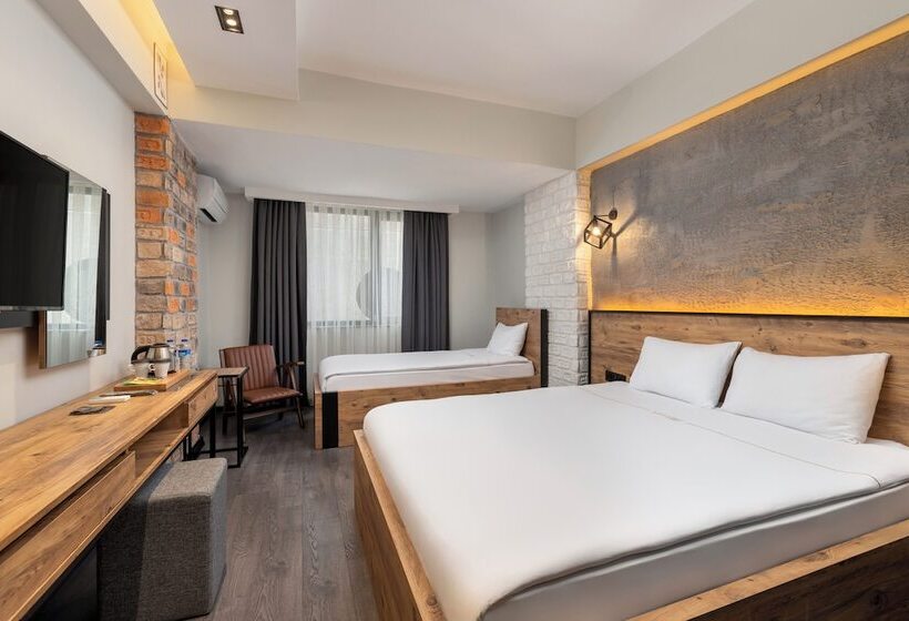 اتاق لوکس سه تخته, Afflon Hotels Loft City