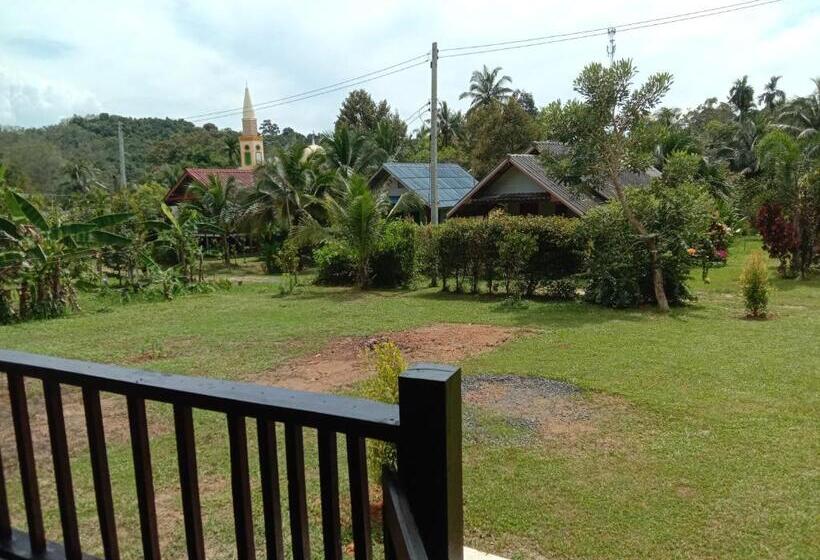 Deluxe Bungalow, Cha Bungalow