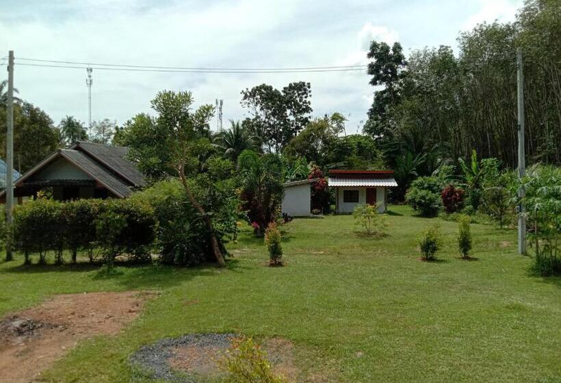Standard Bungalow Garden View, Cha Bungalow