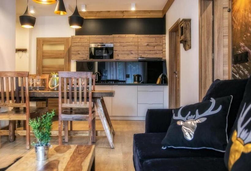 Апартаменты 2 Спальни с Бассейном, Aparthotel Giewont