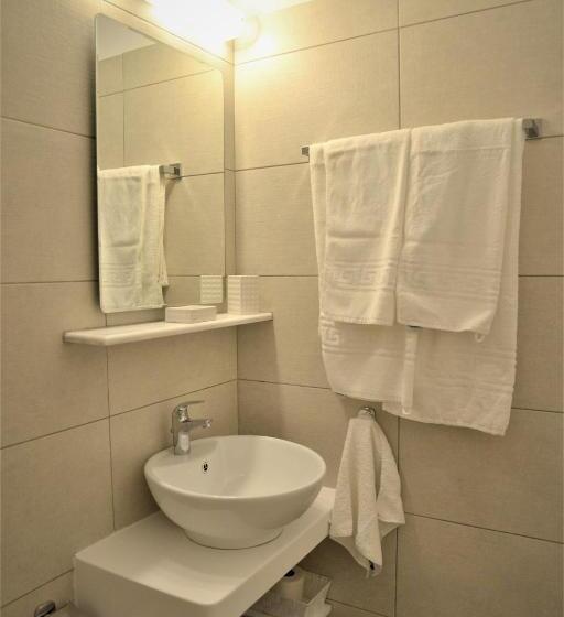 غرفة قياسية, Dioni Lux Inn
