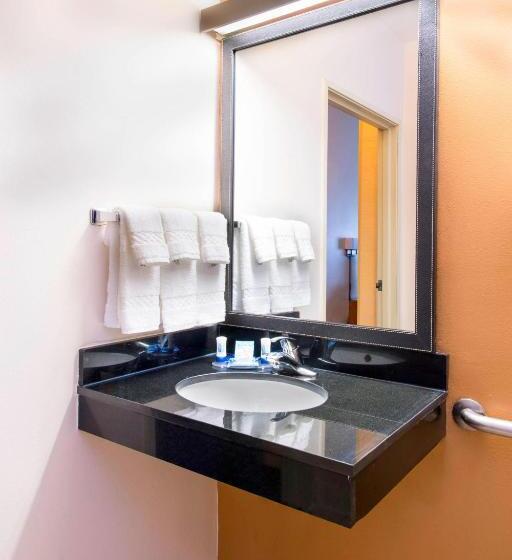 Номер Стандарт 2 Двуспальные Кровати, Fairfield Inn By Marriott Pensacola I 10