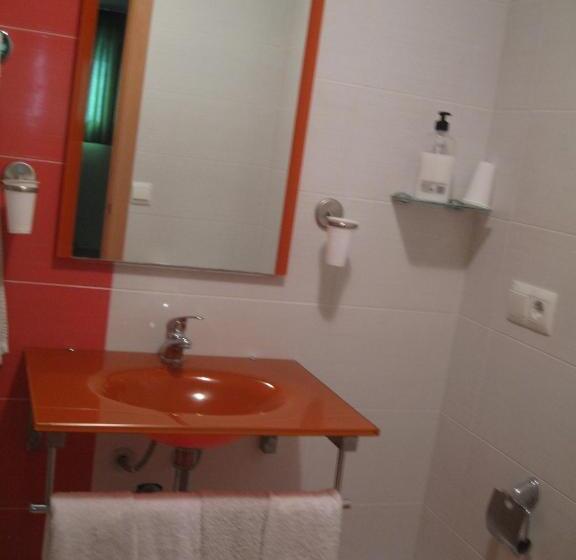 スタンダード４人部屋, Hostal Ducal Ii