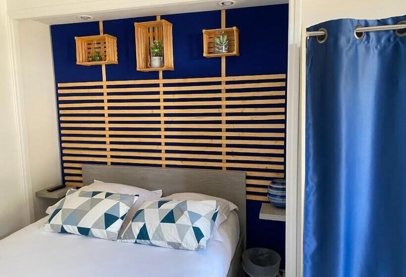 스탠다드 테라스 룸 바다 전망, Le Ceinturon