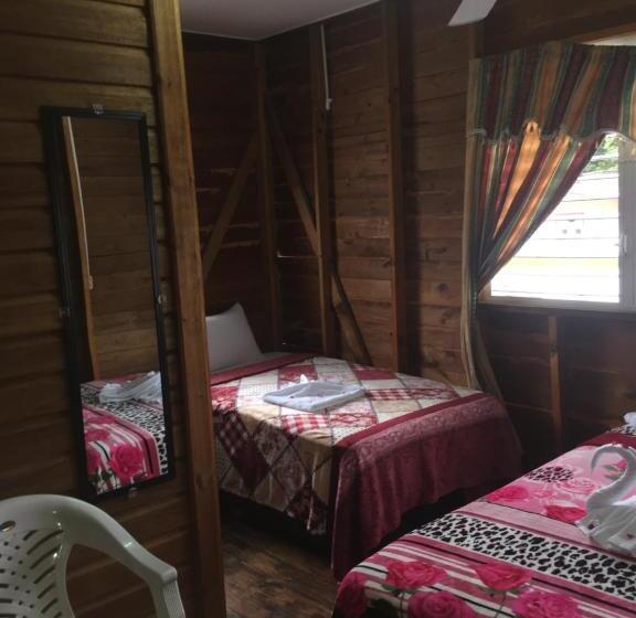 اتاق استاندارد با چشم‌انداز, Matus Guest House