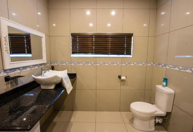 Номер Deluxe, New Bali Guesthouse