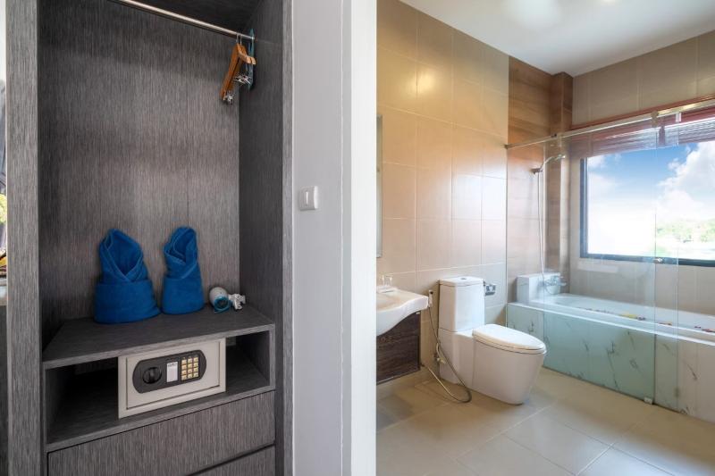 Habitació Deluxe Vista Piscina, The Thames Pool Access Resort & Villa   Sha Extra Plus