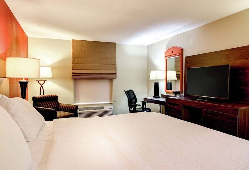 Номер Стандарт Адаптированный для Инвалидов, Hampton Inn St Joseph