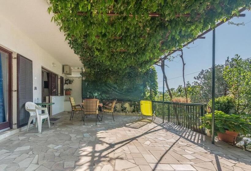 침실 1개 아파트, Apartments Vukovarac