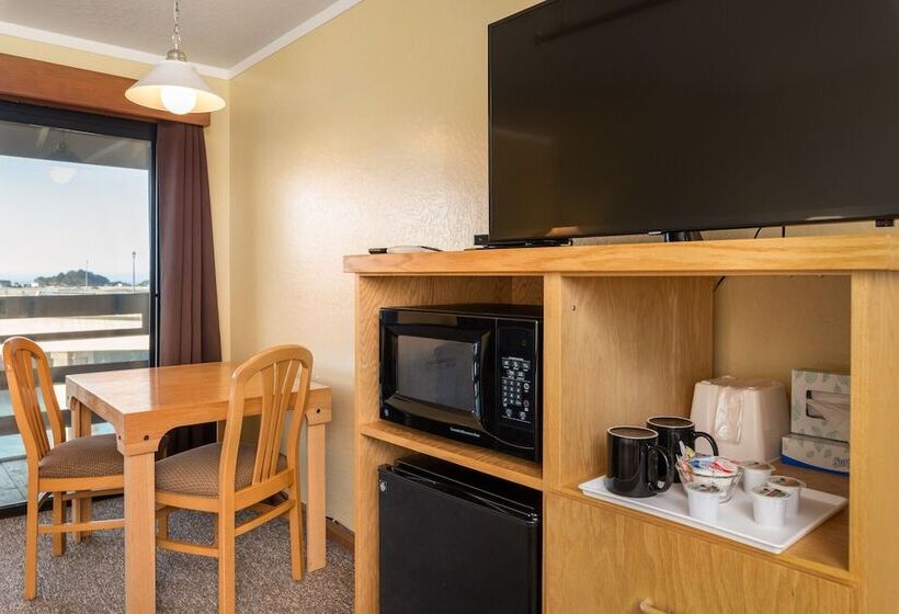 Номер Стандарт Двуспальная Кровать с Видом, Harbor Lite Lodge