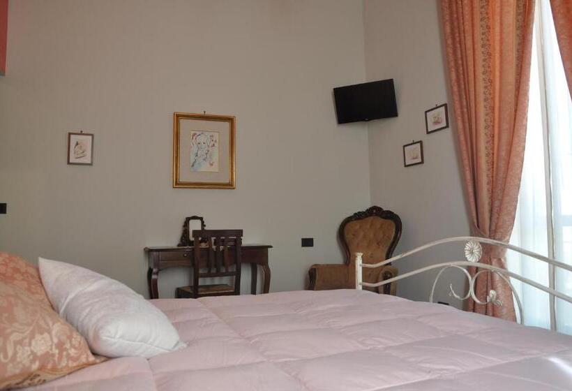 اتاق استاندارد با بالکن, Villa Del Poeta