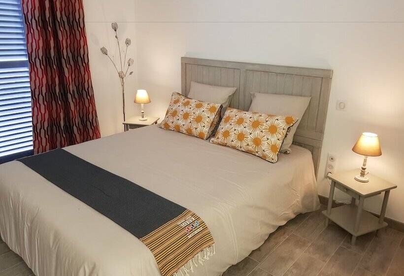 اتاق استاندارد, La Villa 13&15