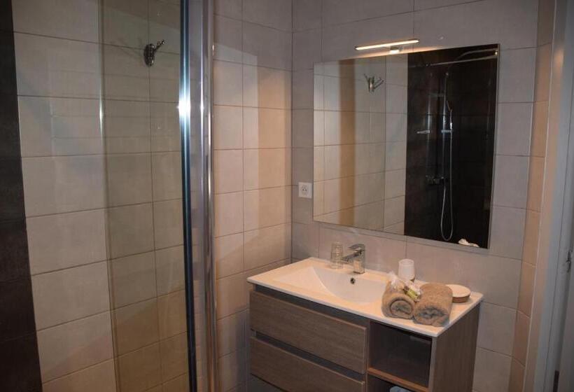 اتاق سوپریور, La Villa 13&15