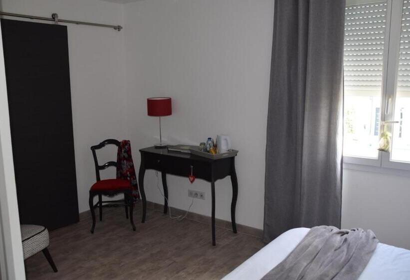 اتاق استاندارد, La Villa 13&15