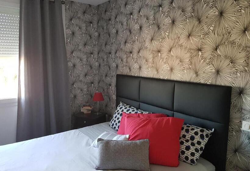 اتاق استاندارد, La Villa 13&15