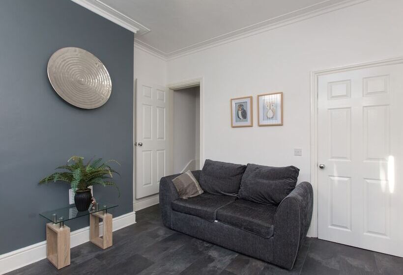 Номер Стандарт Совместная Ванная, Townhouse @ Newlands Street Stoke