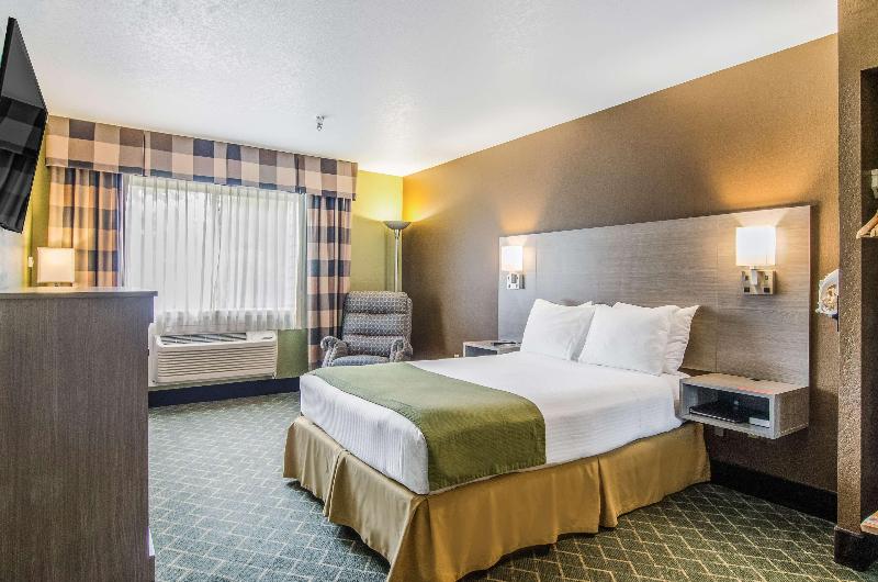 스위트 킹사이즈 침대, Guesthouse Inn & Suites Poulsbo