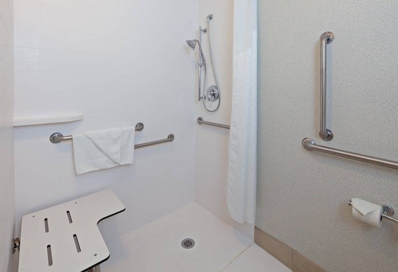 Люкс Адаптированный для Инвалидов, Holiday Inn Express Hotel & Suites San Diego Escondido, An Ihg