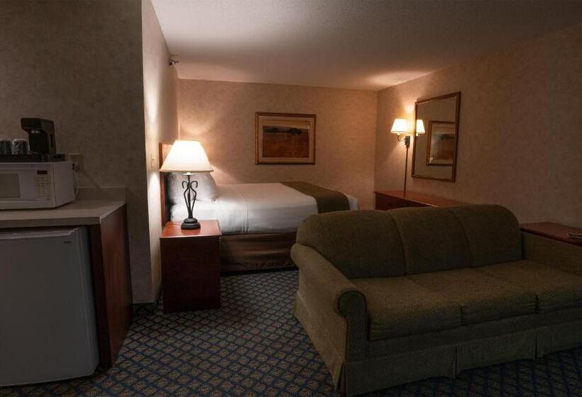 Deluxe Suite King Bed, Miles City Hotel & Suites