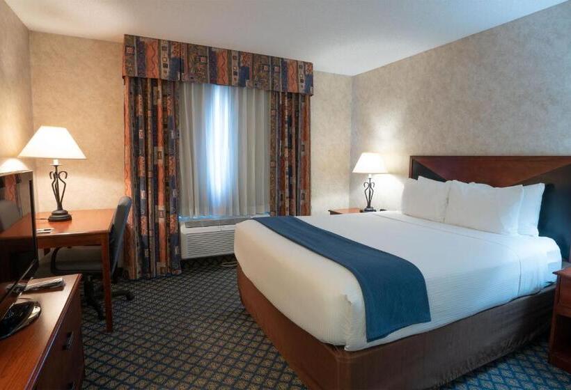 سوییت لوکس, Miles City Hotel & Suites